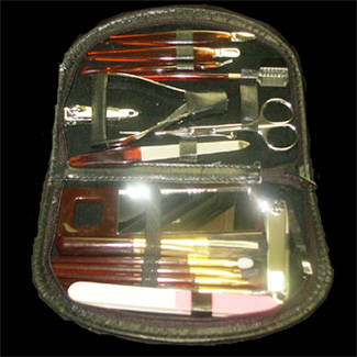 Manicure Makeup Set 18 Pc